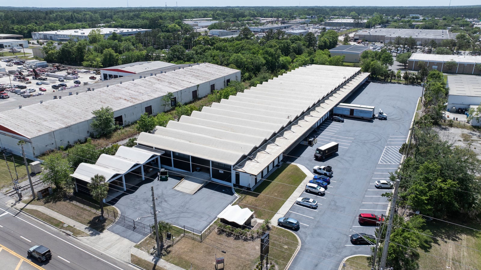 924 Lane Avenue - Drone--18