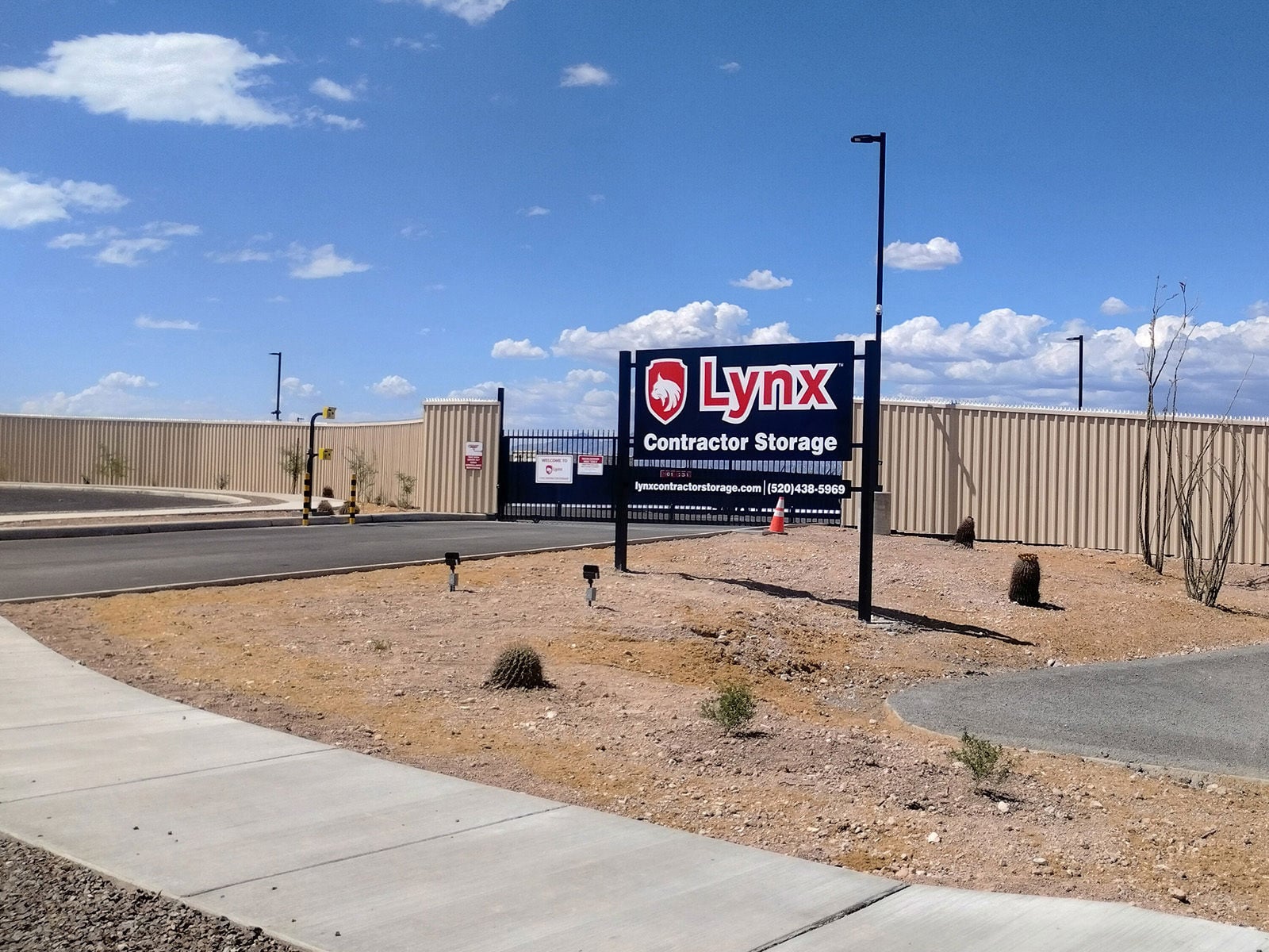 9683 E Rita Commerce_Gate