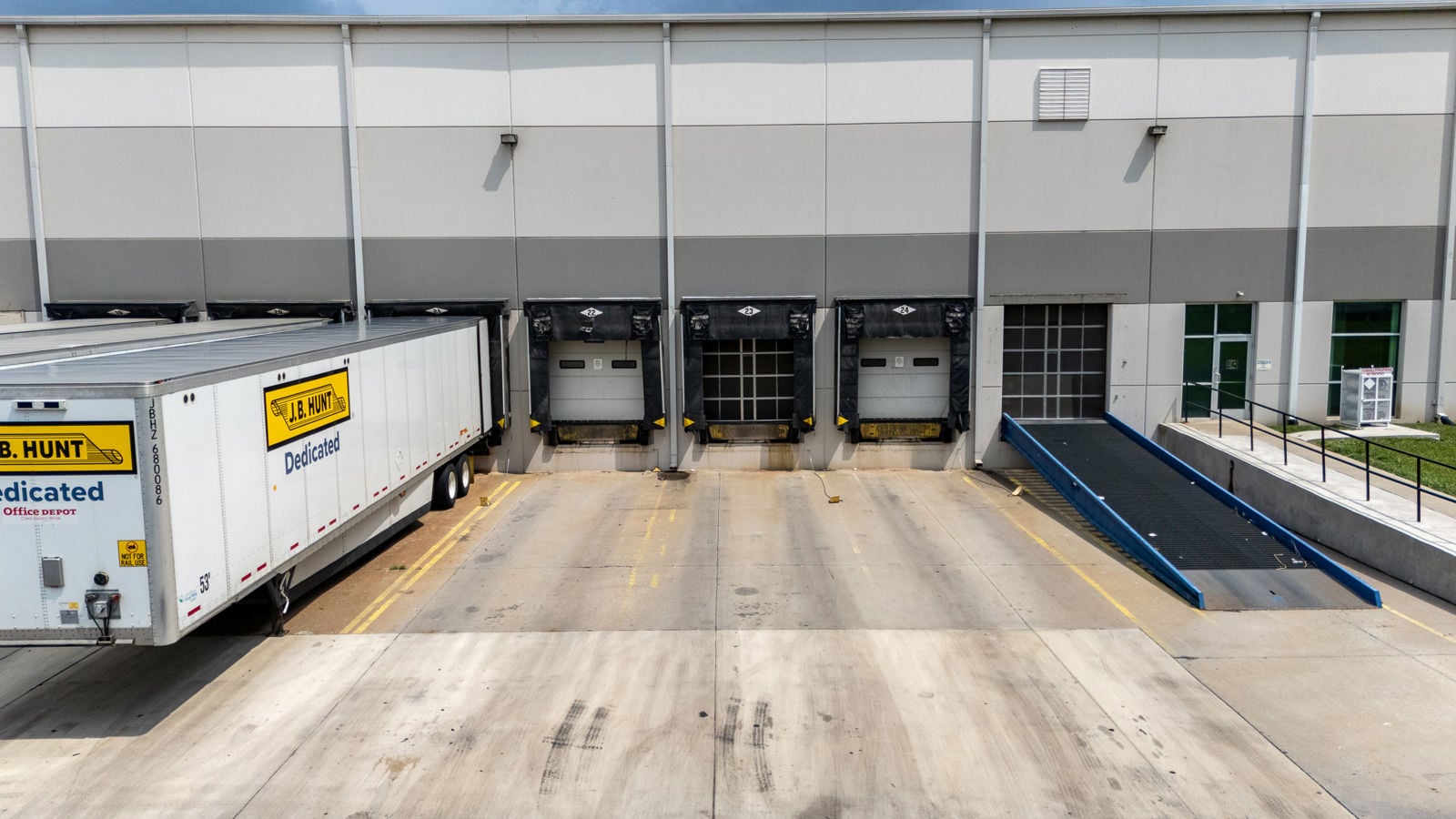 014--T.R.B.--2401 Midpoint Dr