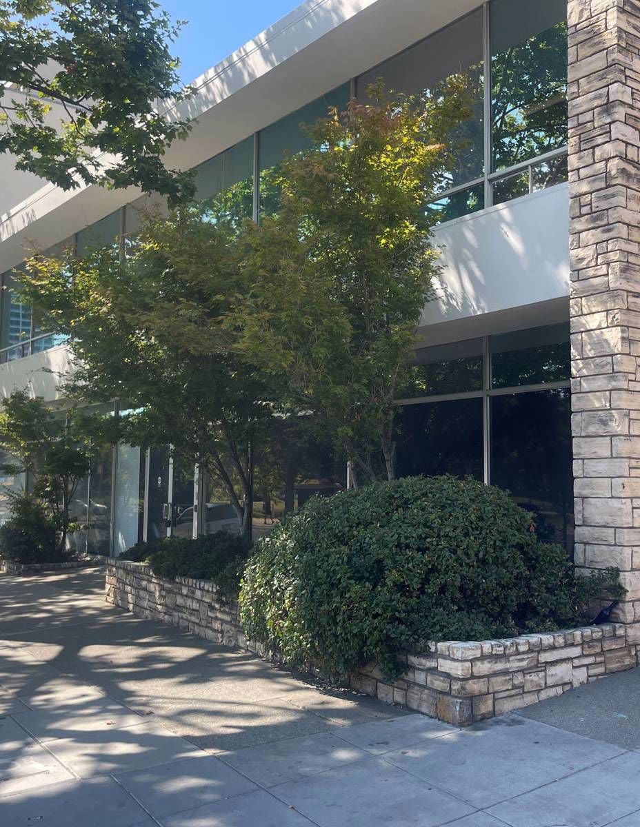 268 Grand Ave_BRO_Kelleher_v03_HS_Page_2