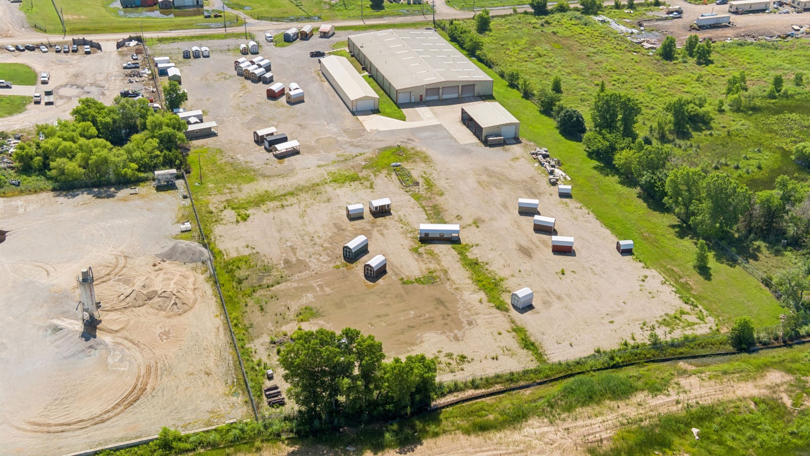 22-205_4355 S Harvey Norman