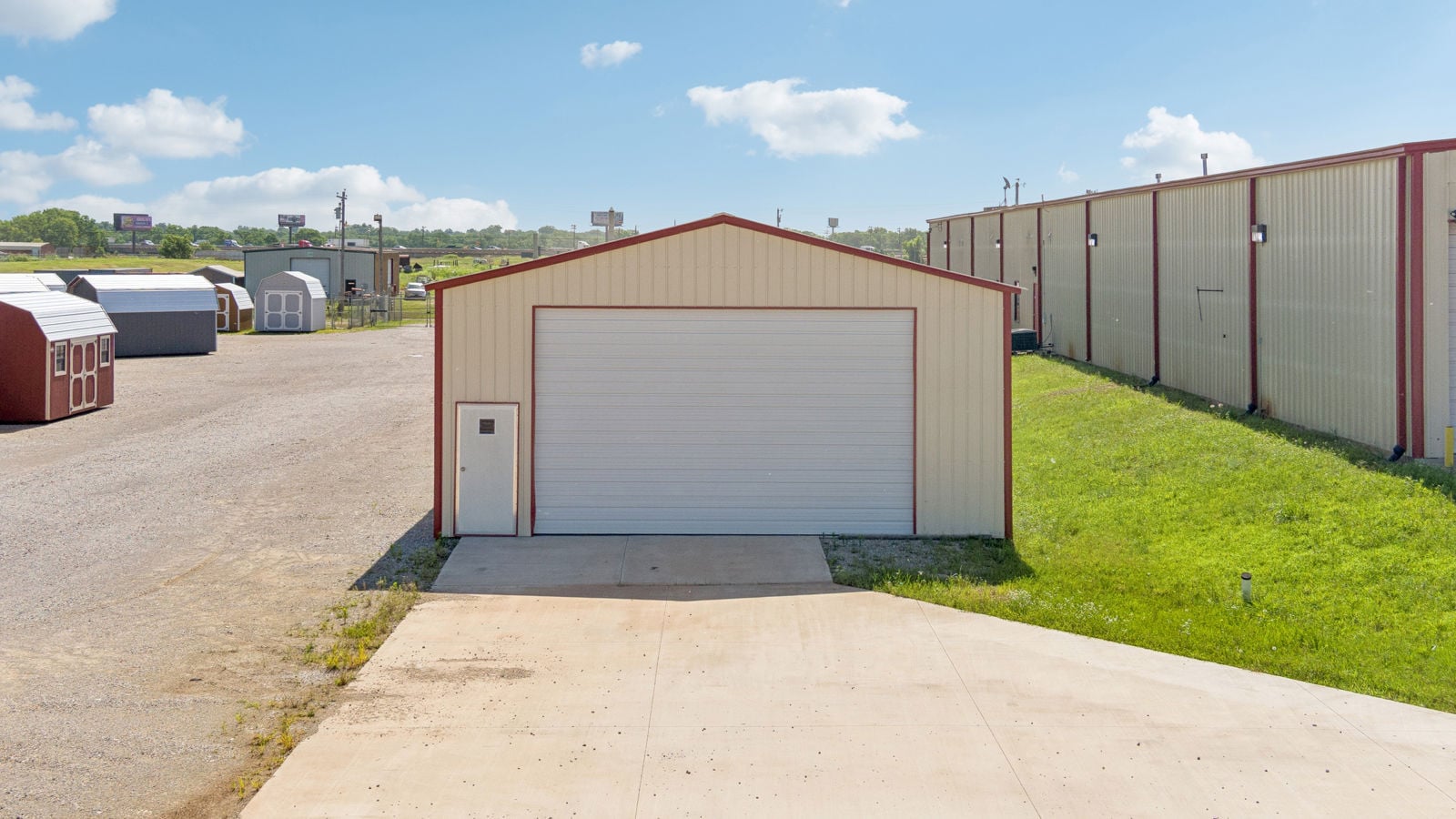 27-230_4355 S Harvey Norman