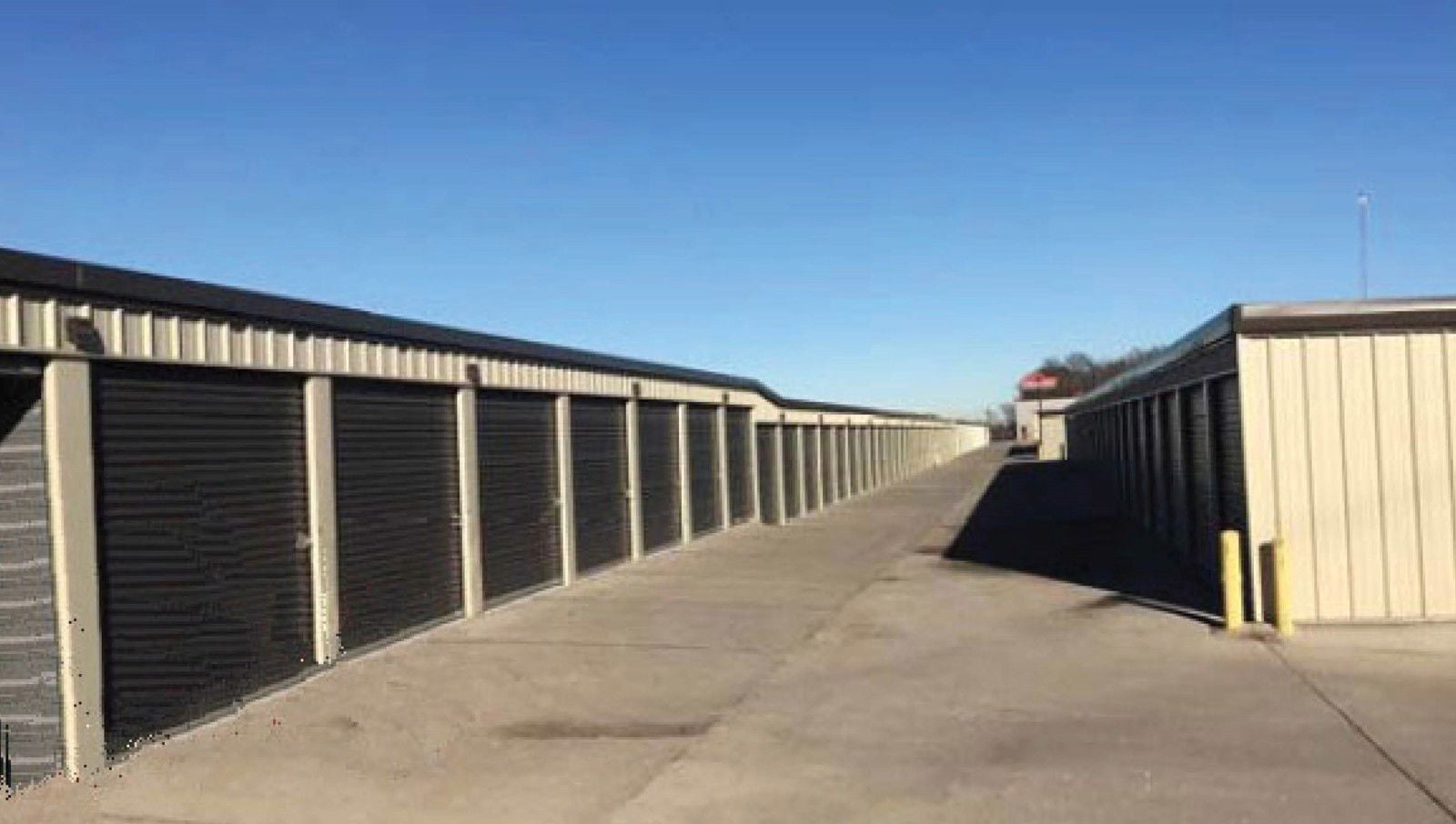 Eagle's Nest Self Storage - 405 SELF-STORAGE UNITS  3700 Adams Street - Image 12