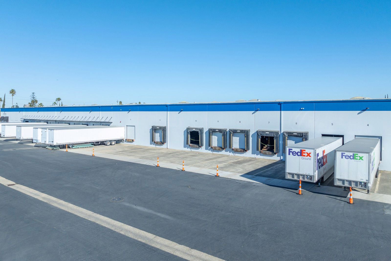 7728 Wilbur Way - Image 3