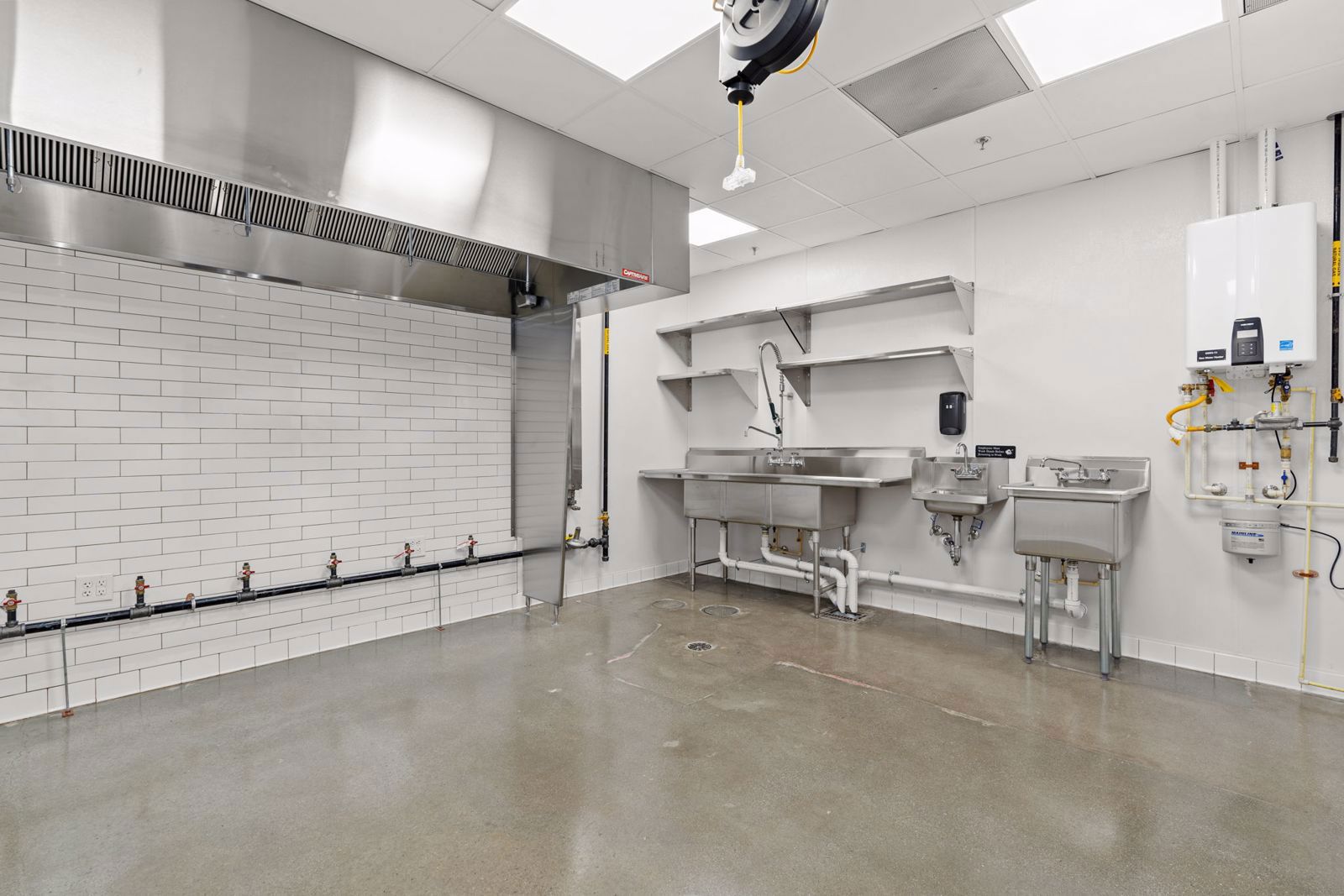 Chef Suite 4711 West Broad Street - Image 6