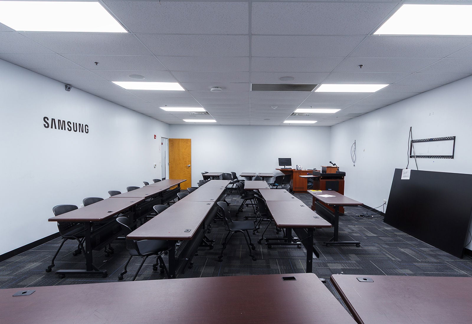 55 Woodridge_8433_1600px