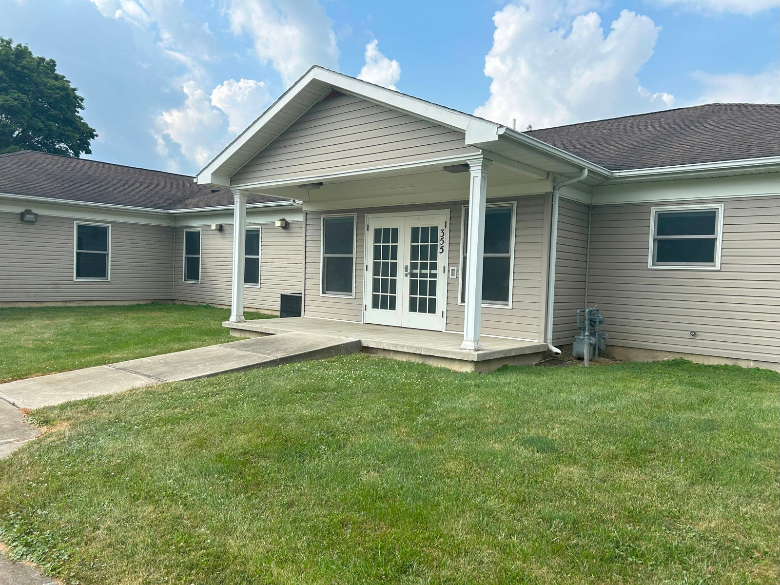 355 Main Street - Exterior 2