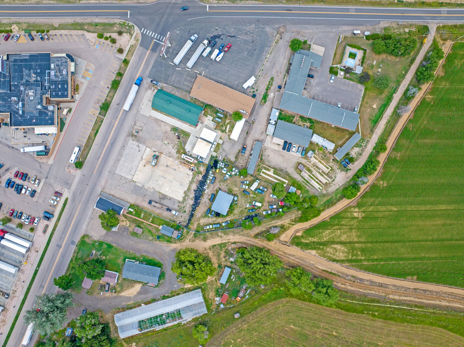 Johnson's Corner - 19