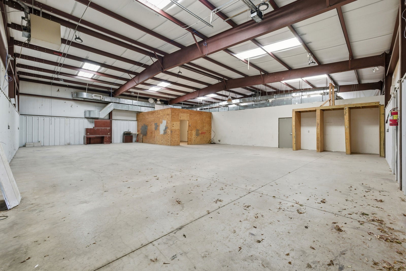 23-178_13919%20N%20Harvey%20Ave