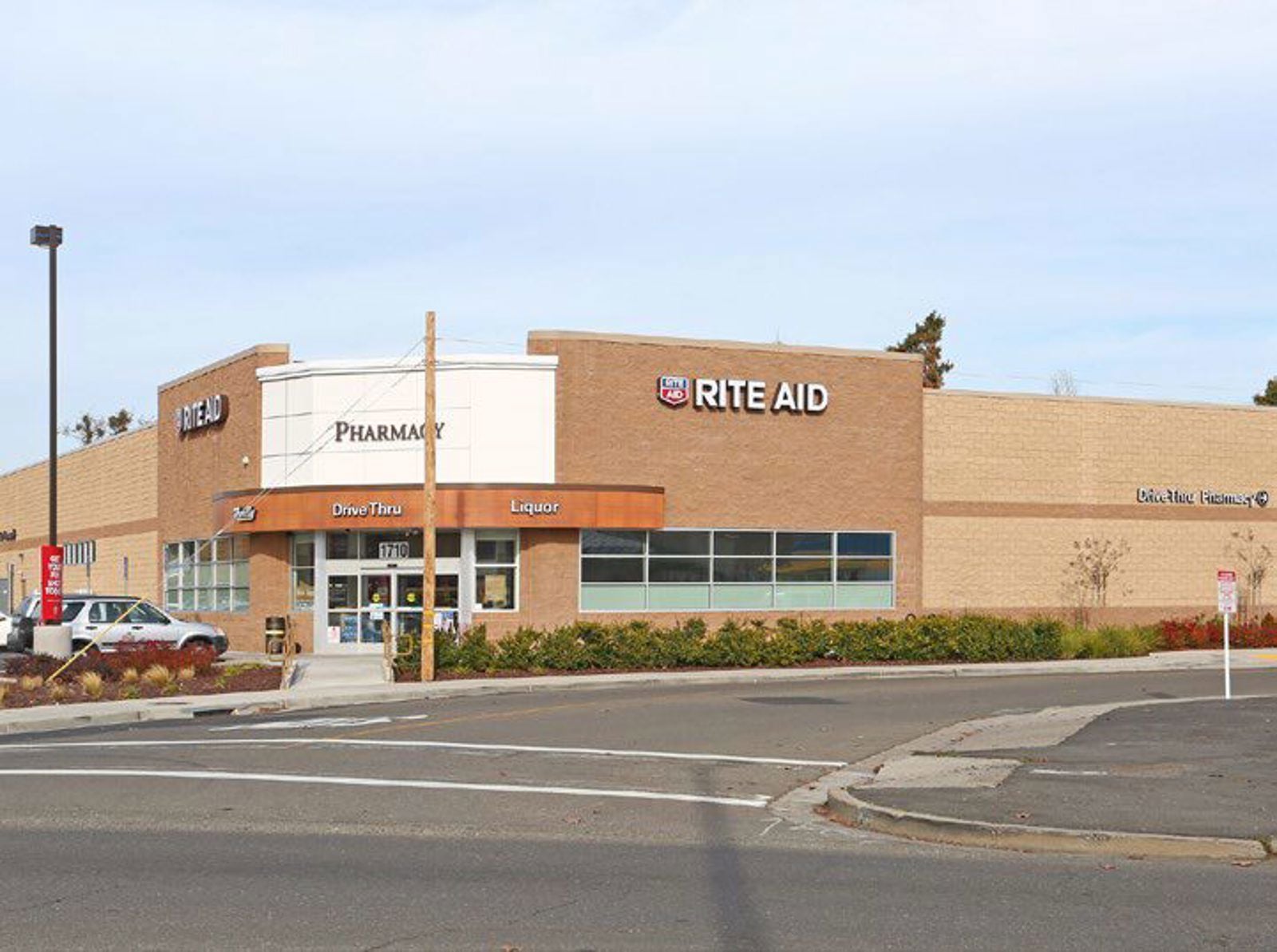 1710_California_Escalon_FINAL