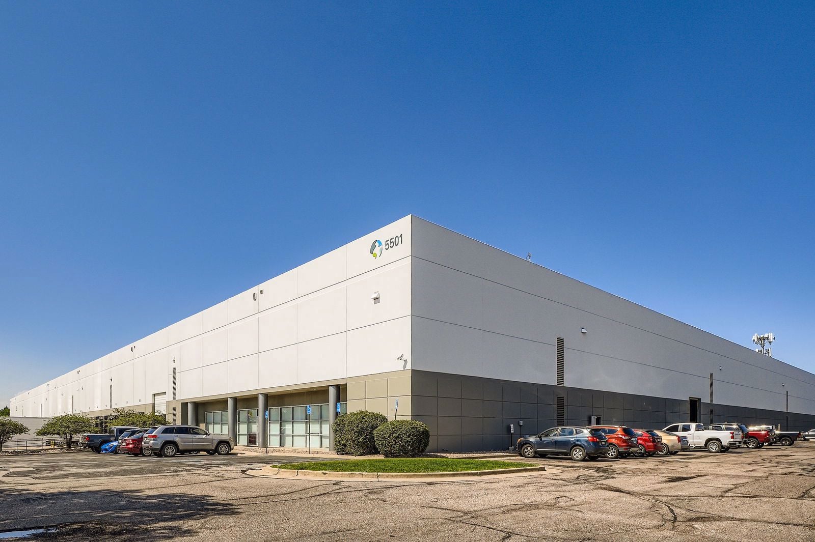 5501 Peoria St - Web Quality - 002 - 02 Exterior Front