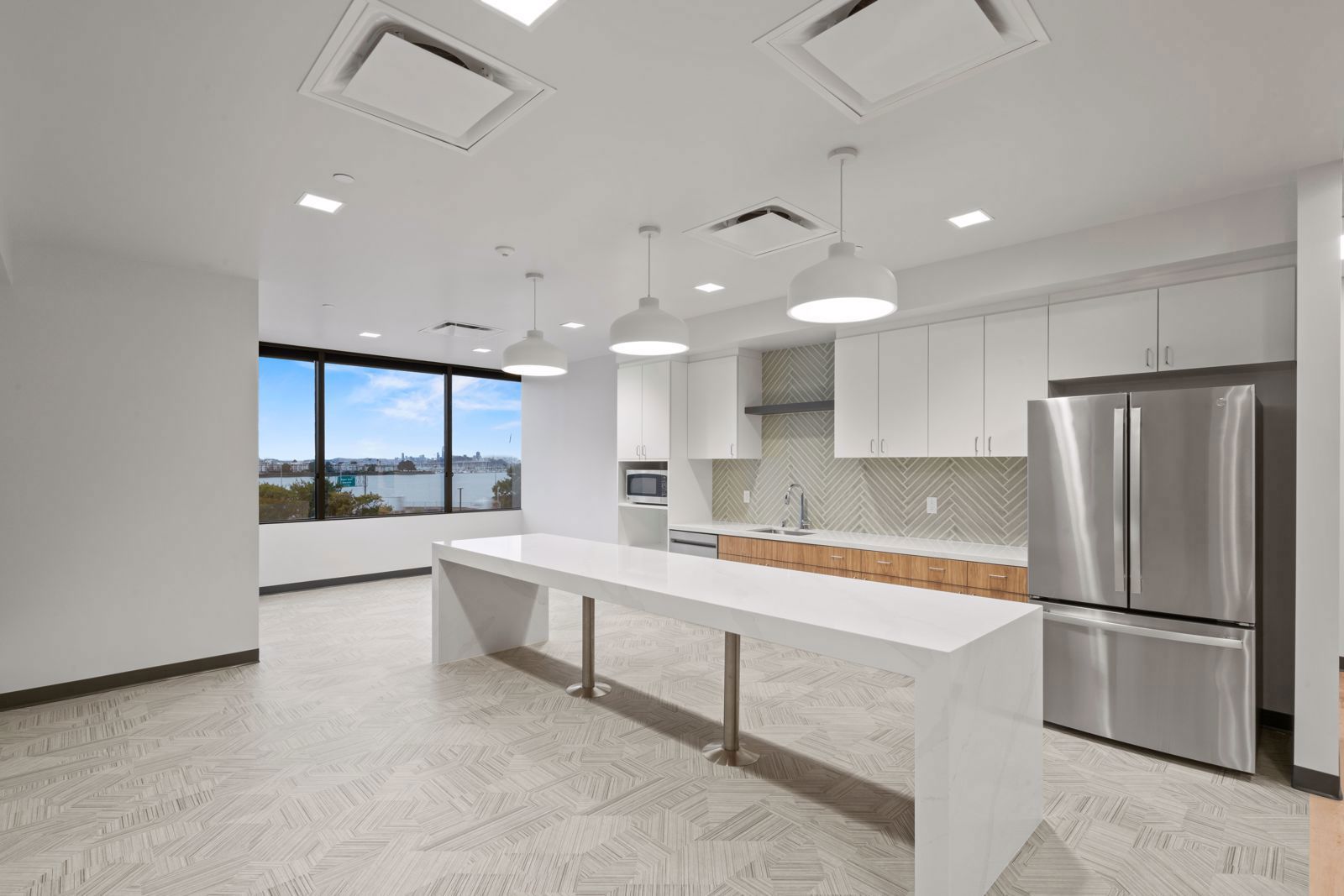 6475 Christie Ave & 6607 Kaiser Dr HD 1.JPG