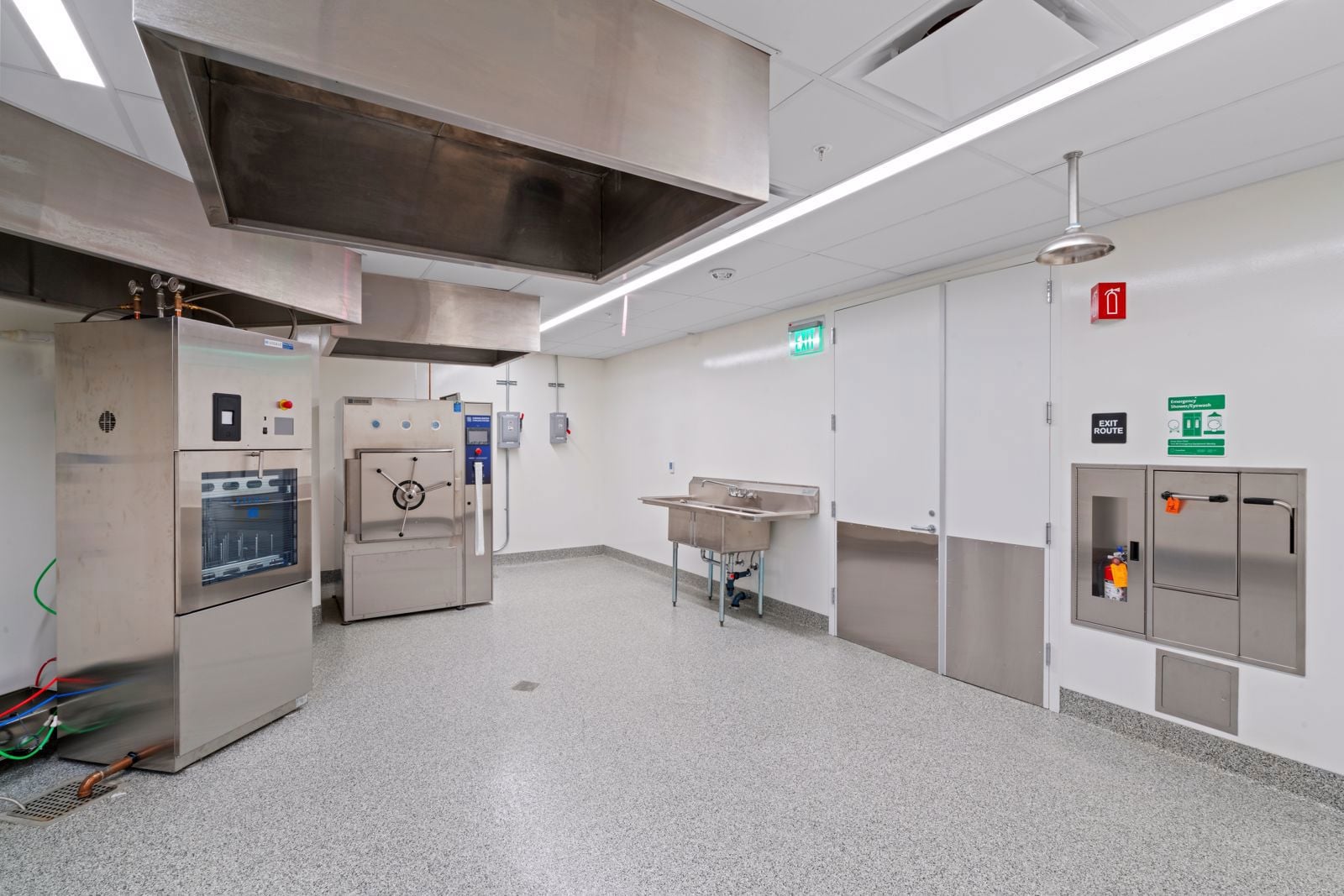 6475 Christie Ave & 6607 Kaiser Dr HD 6.JPG