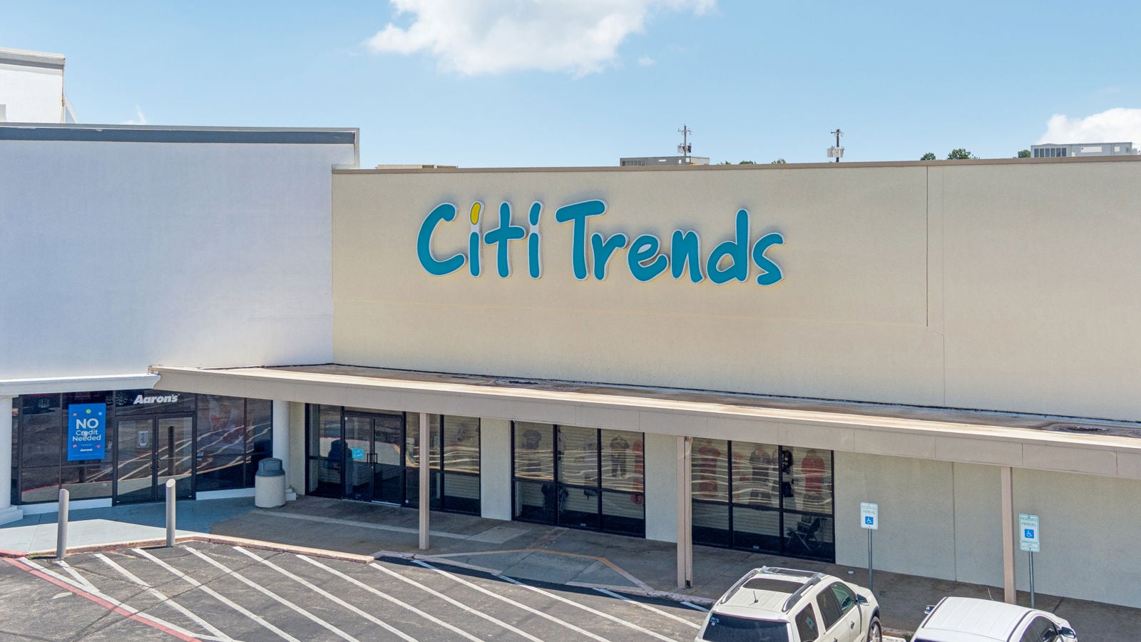 04-120_116 N Airport Depot Blvd