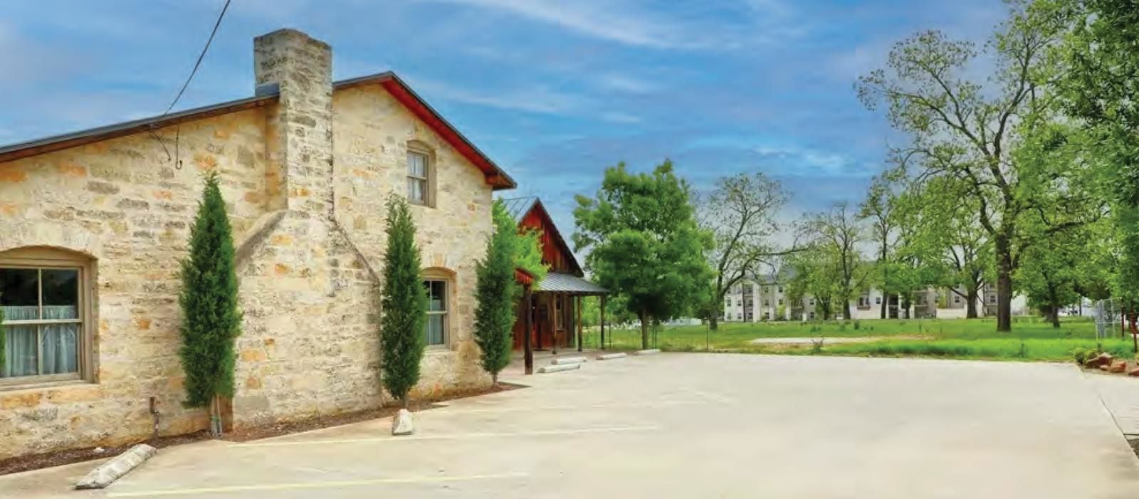 104 E Ufer Fredericksburg-2.2