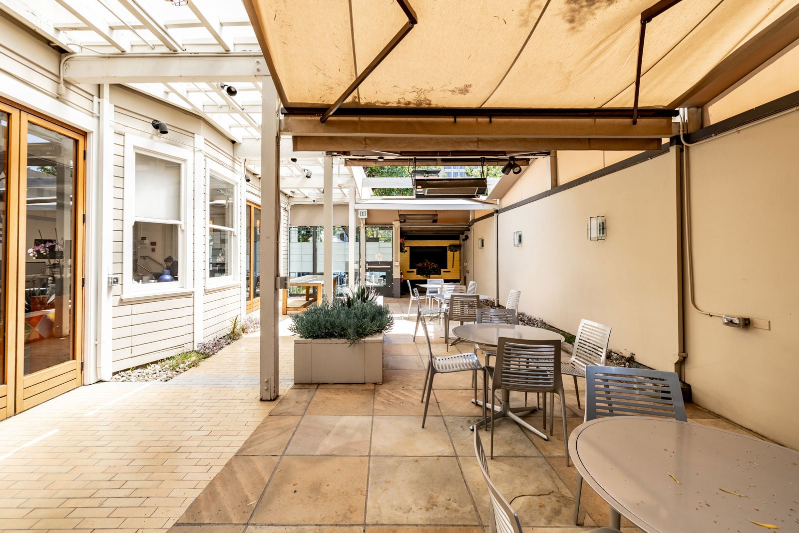 431 Waverly, Palo Alto-5