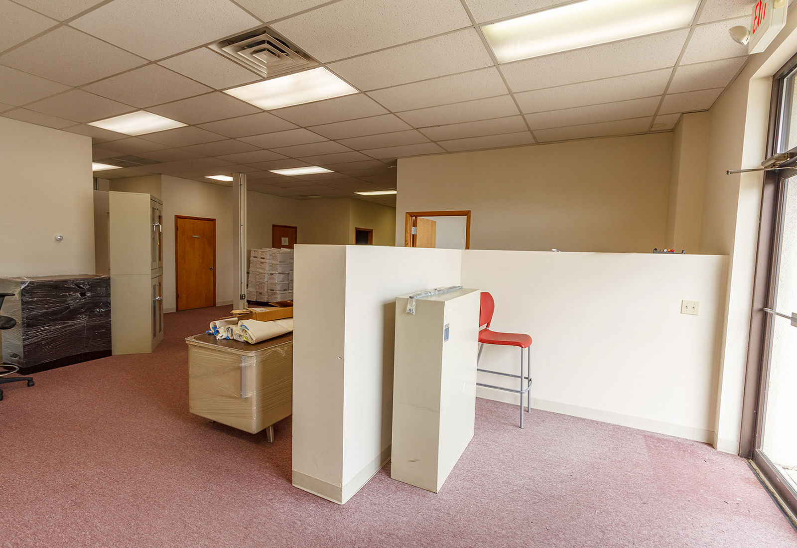 3176 Abbott Road_Ste 300_8602_1600px