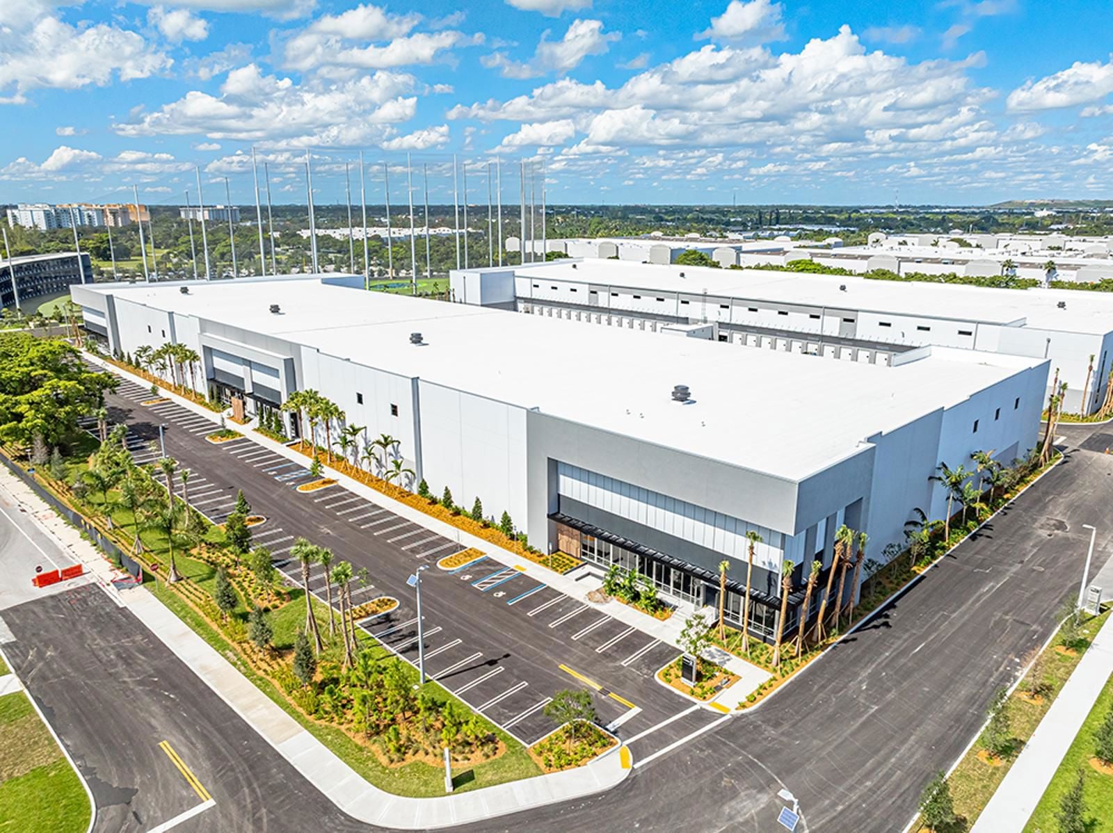 Aerial_B2-RaceTrackLogistics_S3_3