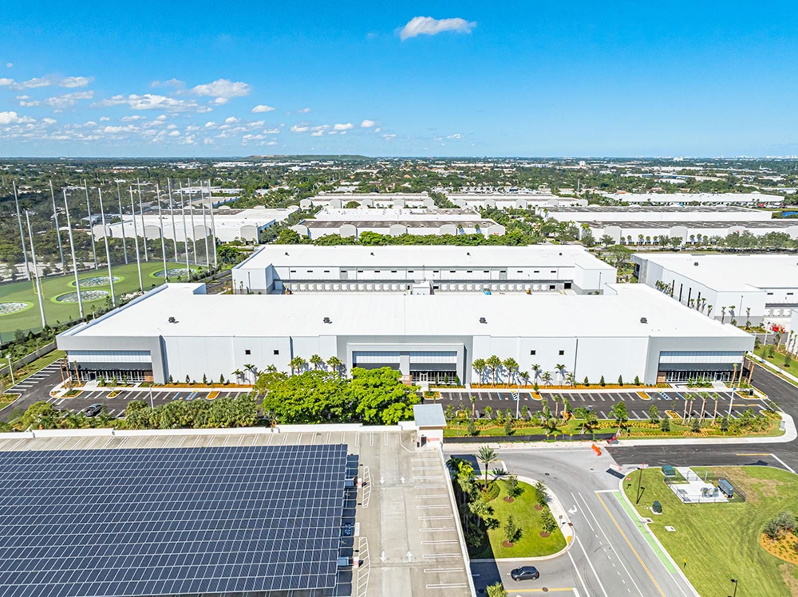 Aerial_B2-RaceTrackLogistics_S3_7