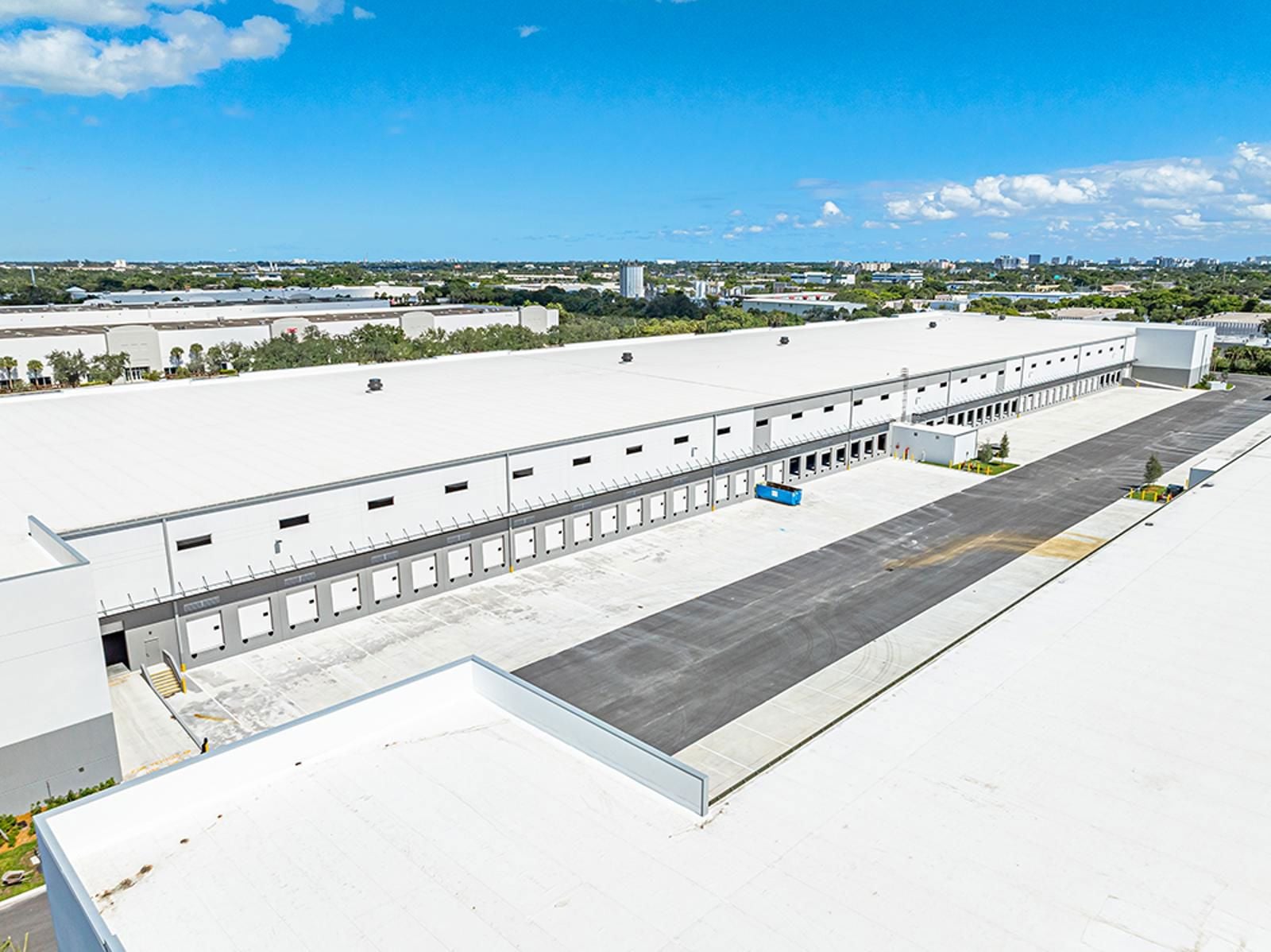 Aerial_B3-RaceTrackLogistics_S3_7