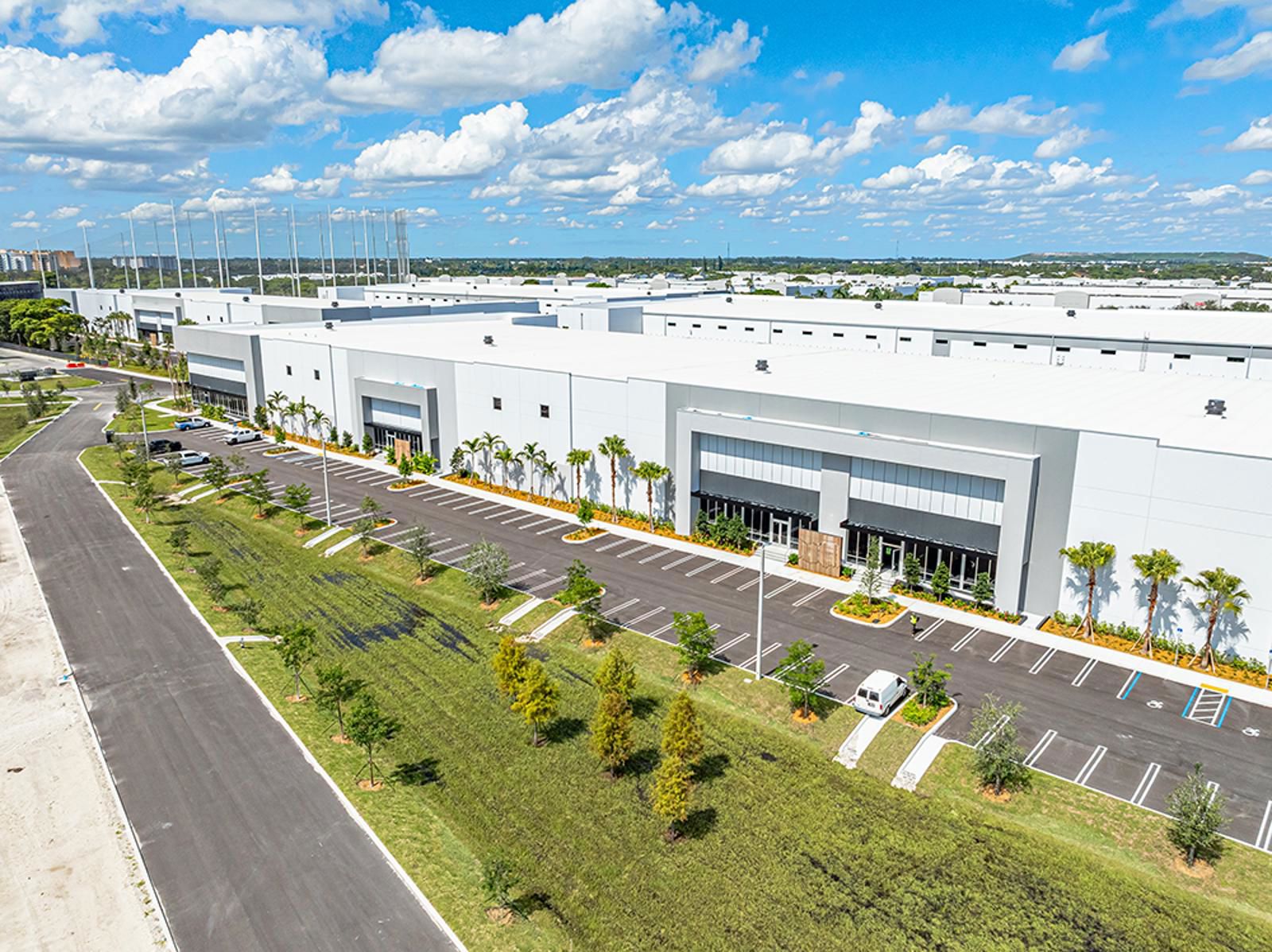 Aerial_B4-RaceTrackLogistics_S3_2