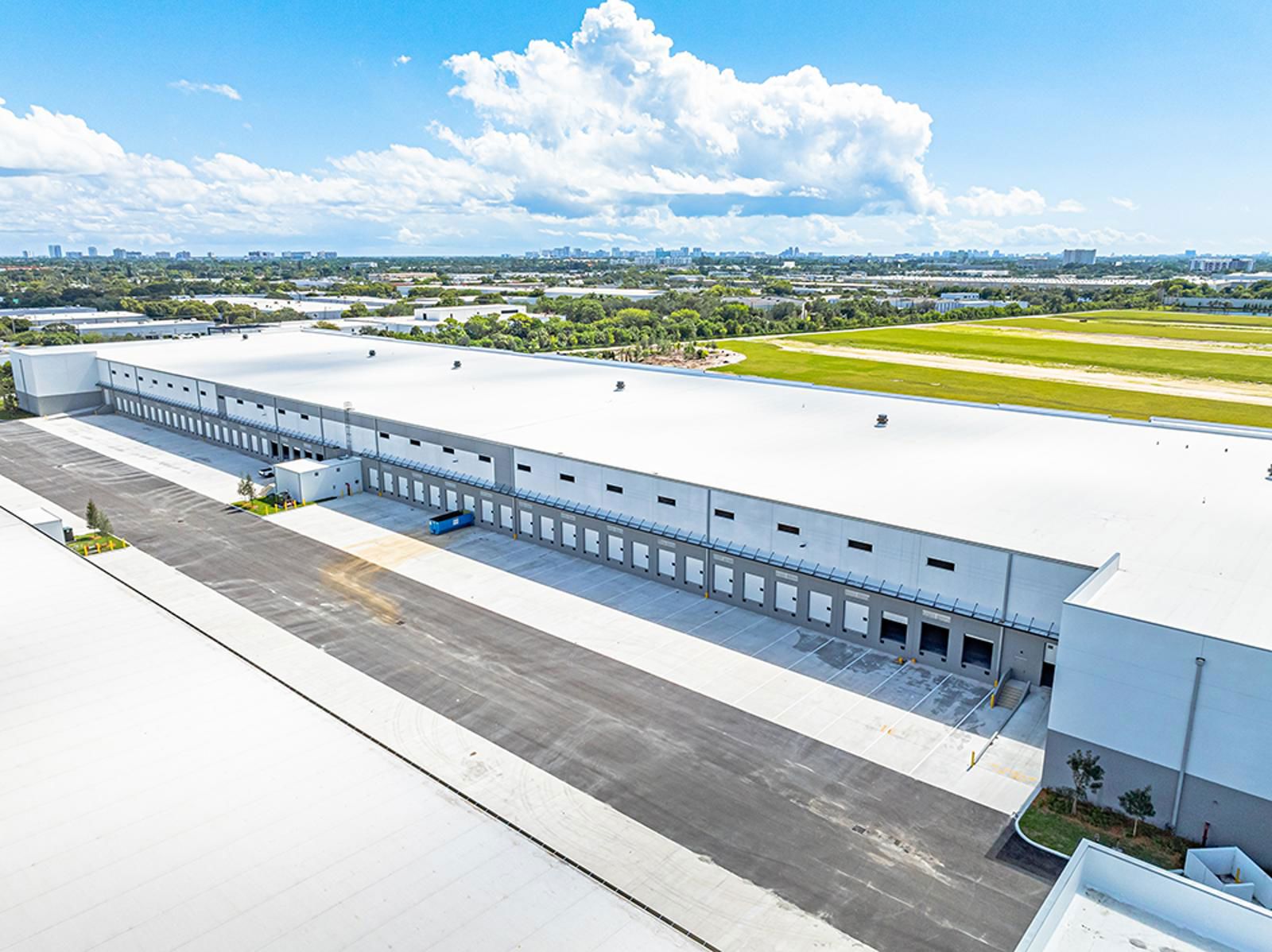 Aerial_B4-RaceTrackLogistics_S3_7