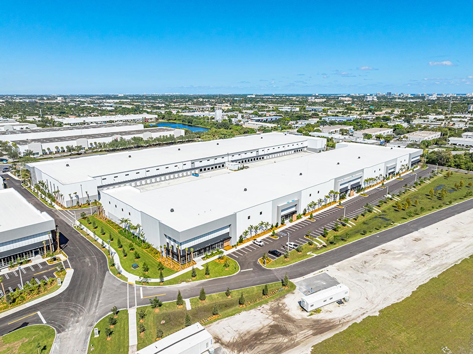 Aerial_B4-RaceTrackLogistics_S3_8