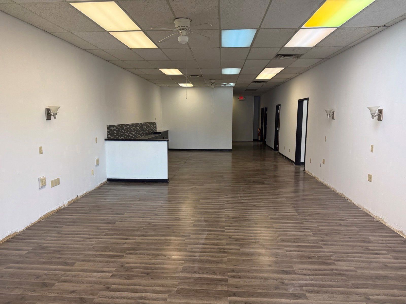 Prime 2,296 SF For Lease in Parma Heights! 6665 Pearl Road - Image 7