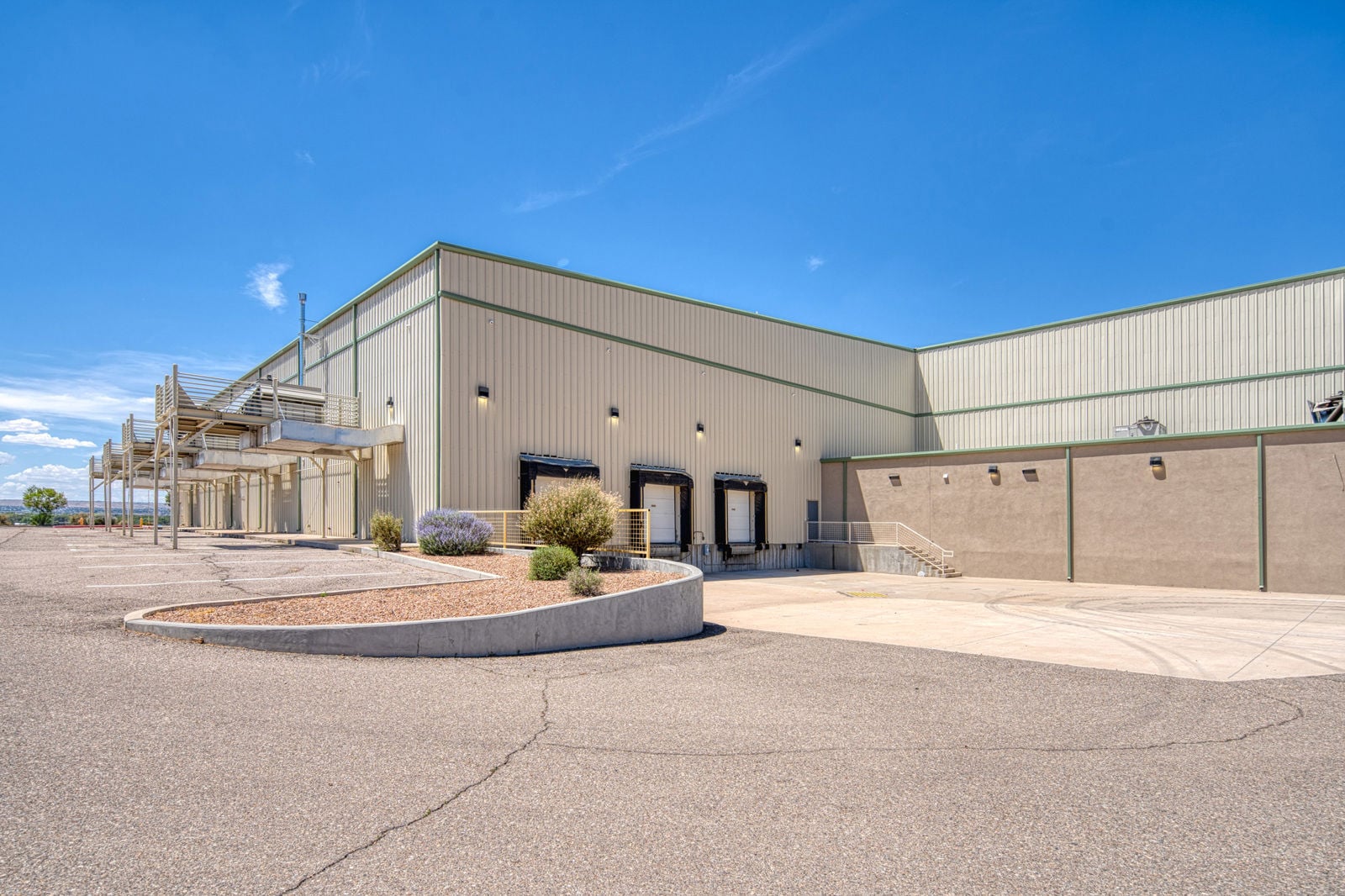 DSC01639_AuroraHDR-edit