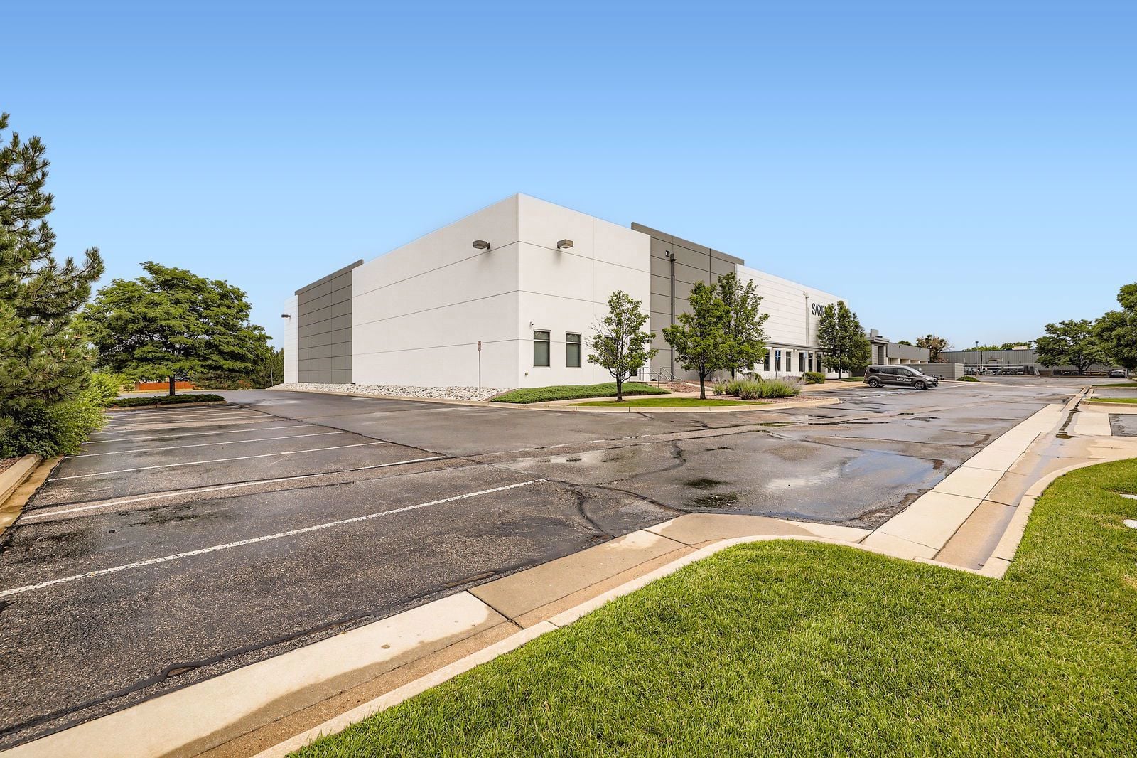 6542 Fig Street - Web Quality - 011 - 11 Exterior