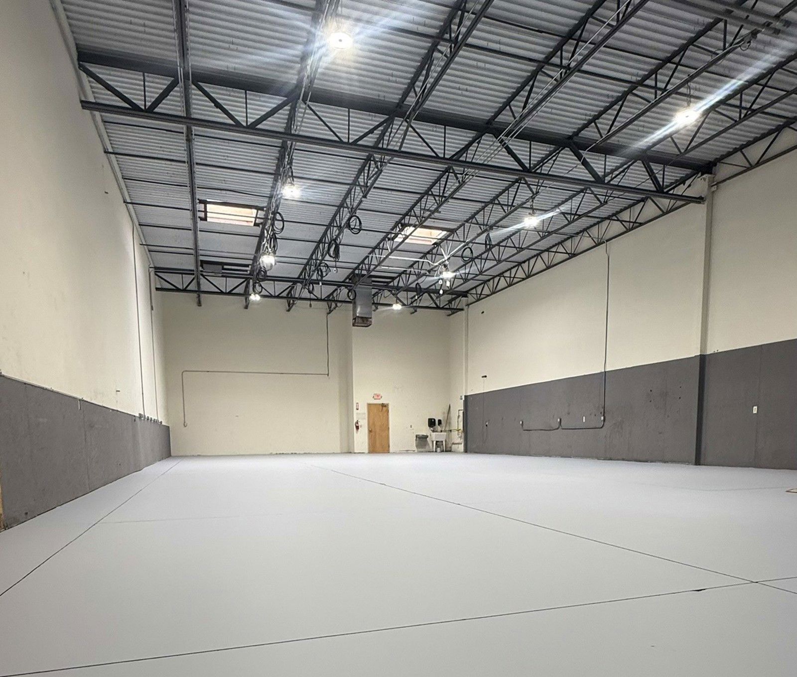 Interior Warehouse_A4.JPEG