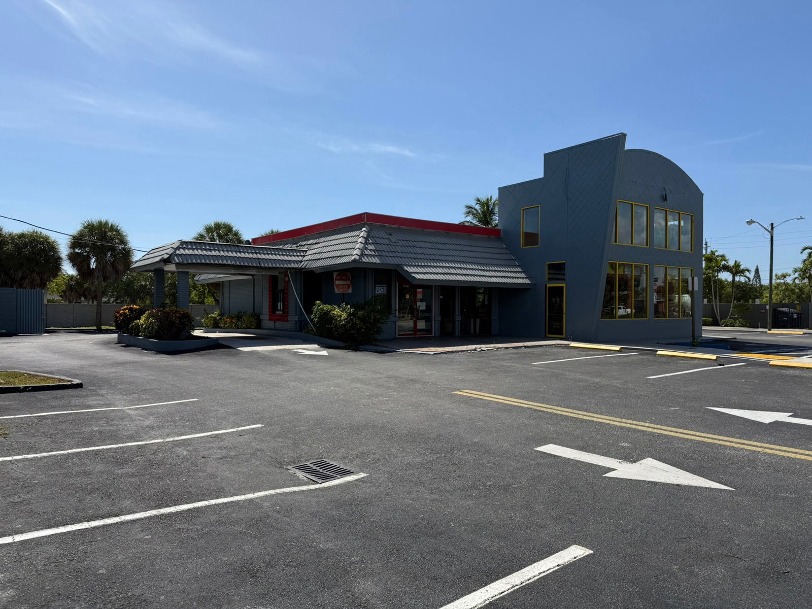 Exterior Photo #2.JPEG