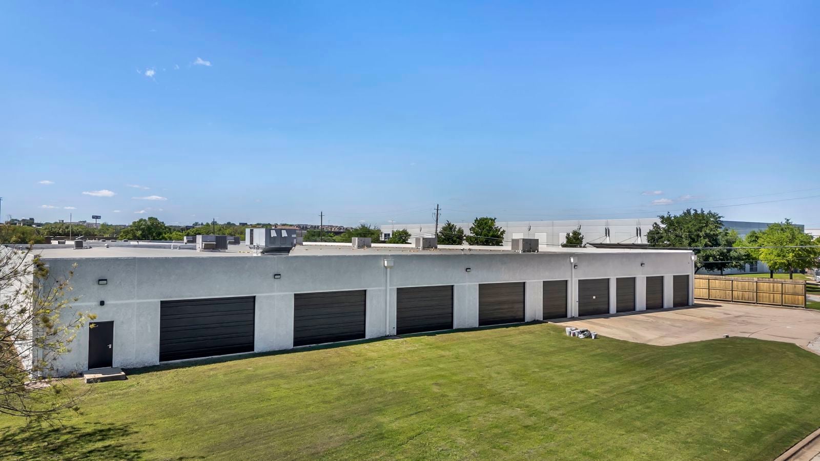 4806 Commercial Park - 05