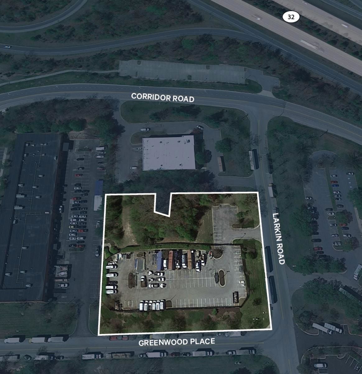 8626 Larkin Road - aerial CL