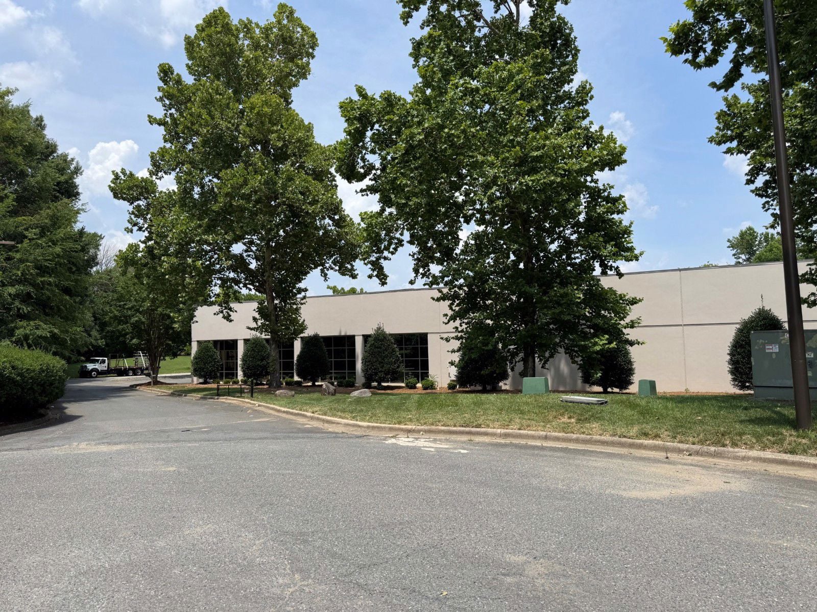 thumbnail_4120 turtle creek exterior