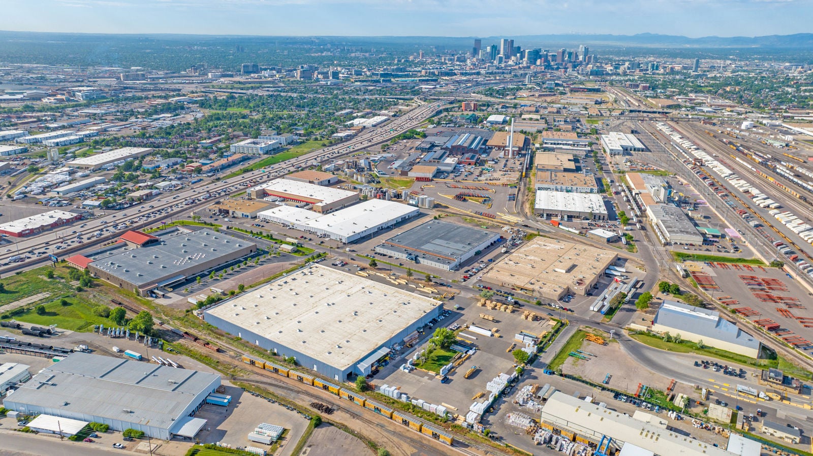 445 W 53rd Place Aerial 18