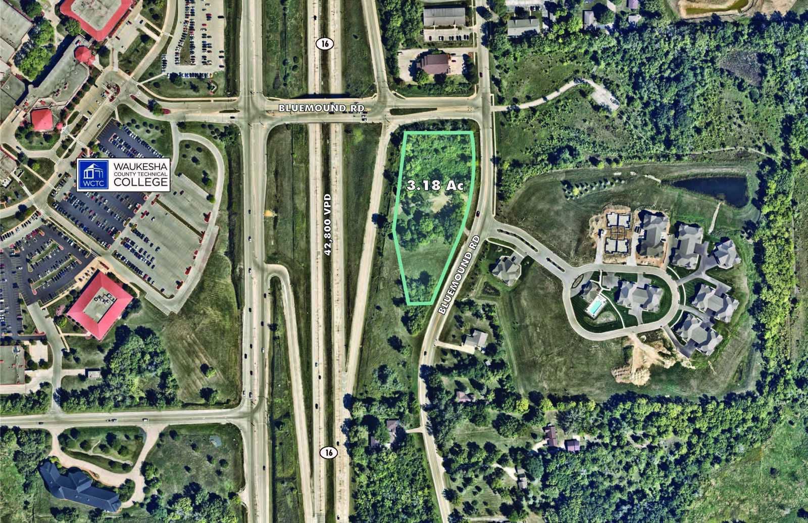 16 & Bluemound Land - LF - 0825