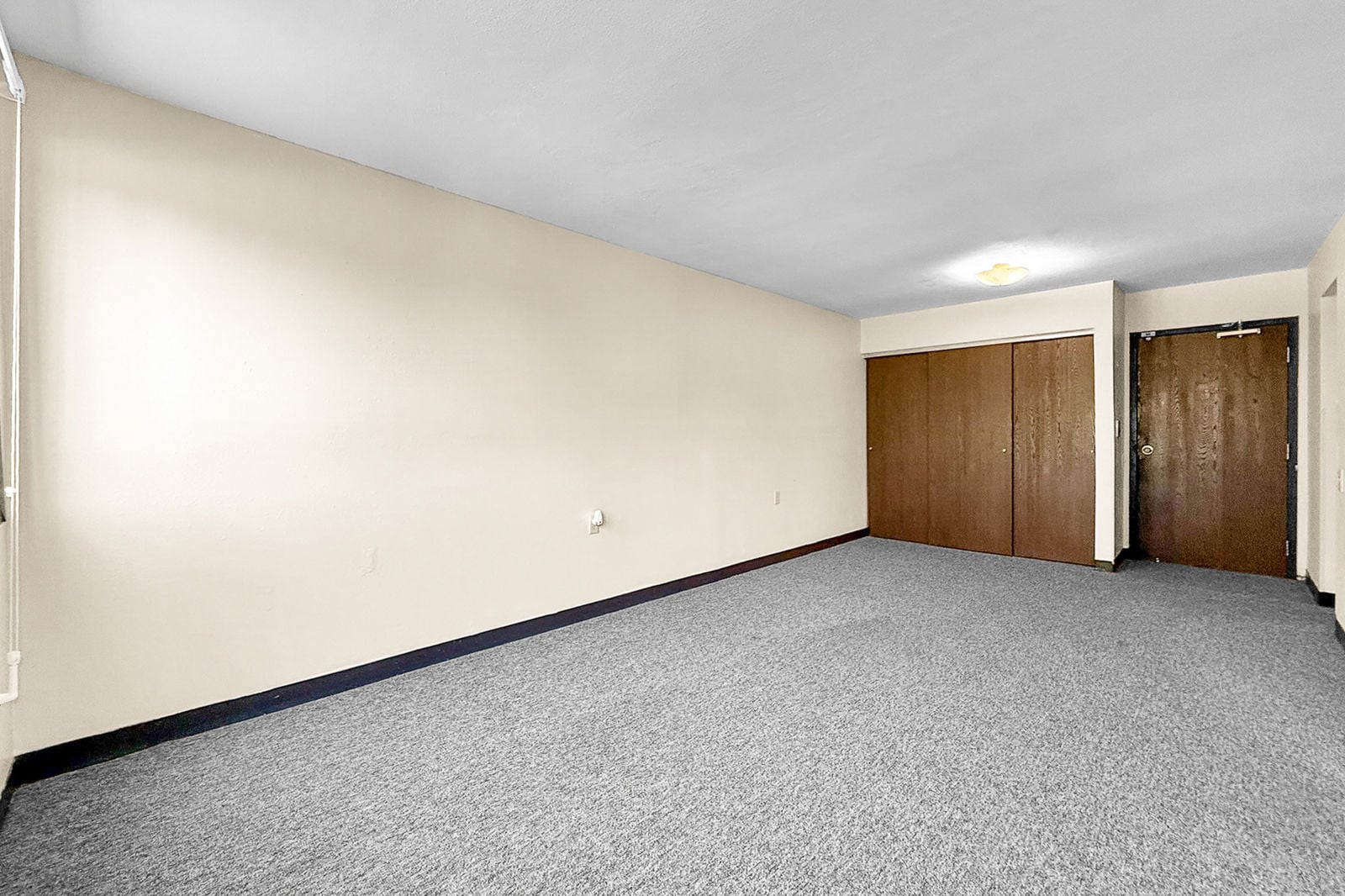 Mapleleaf Apartments