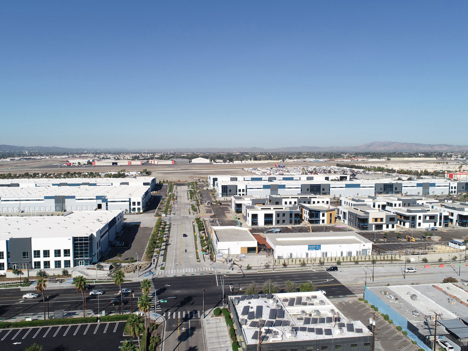 10-3-2021 - Avion Burbank - Image Series - DJI_0178.JPG