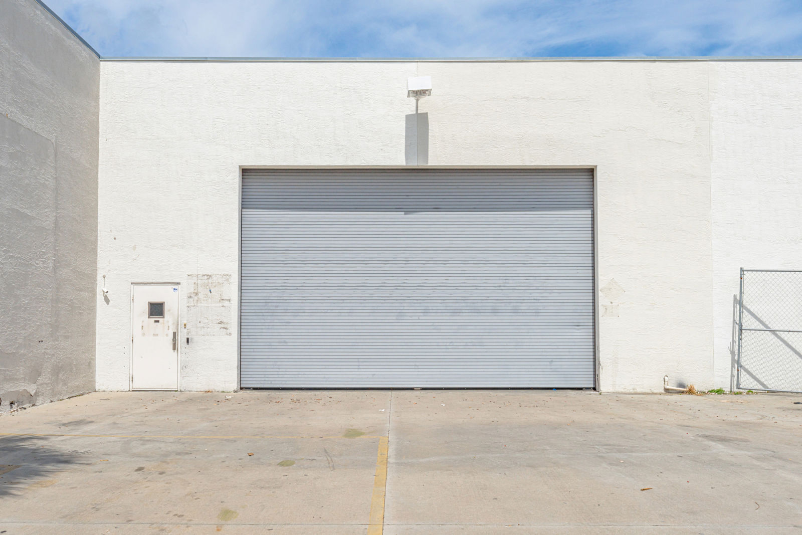 Exterior_3060SW2Ave_FTL_37