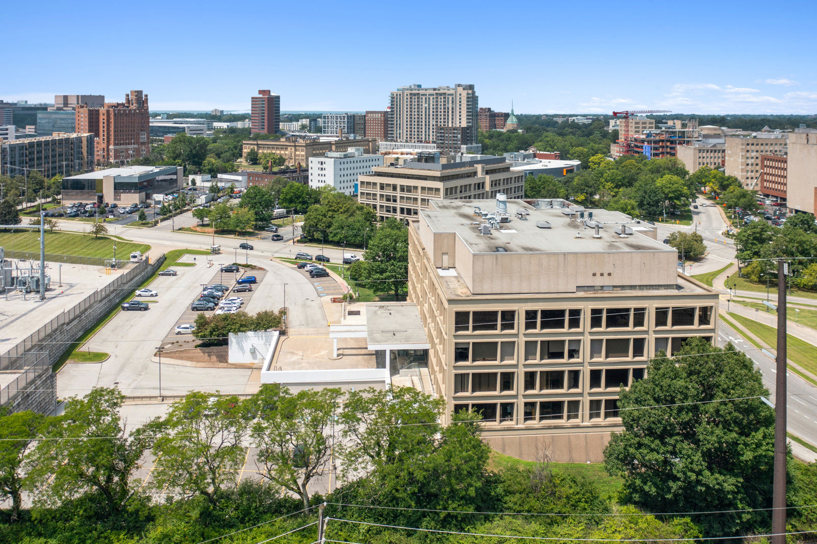 9,100 SF Life Science, Lab, & Health Technology Space 11000 Cedar Avenue - Image 6