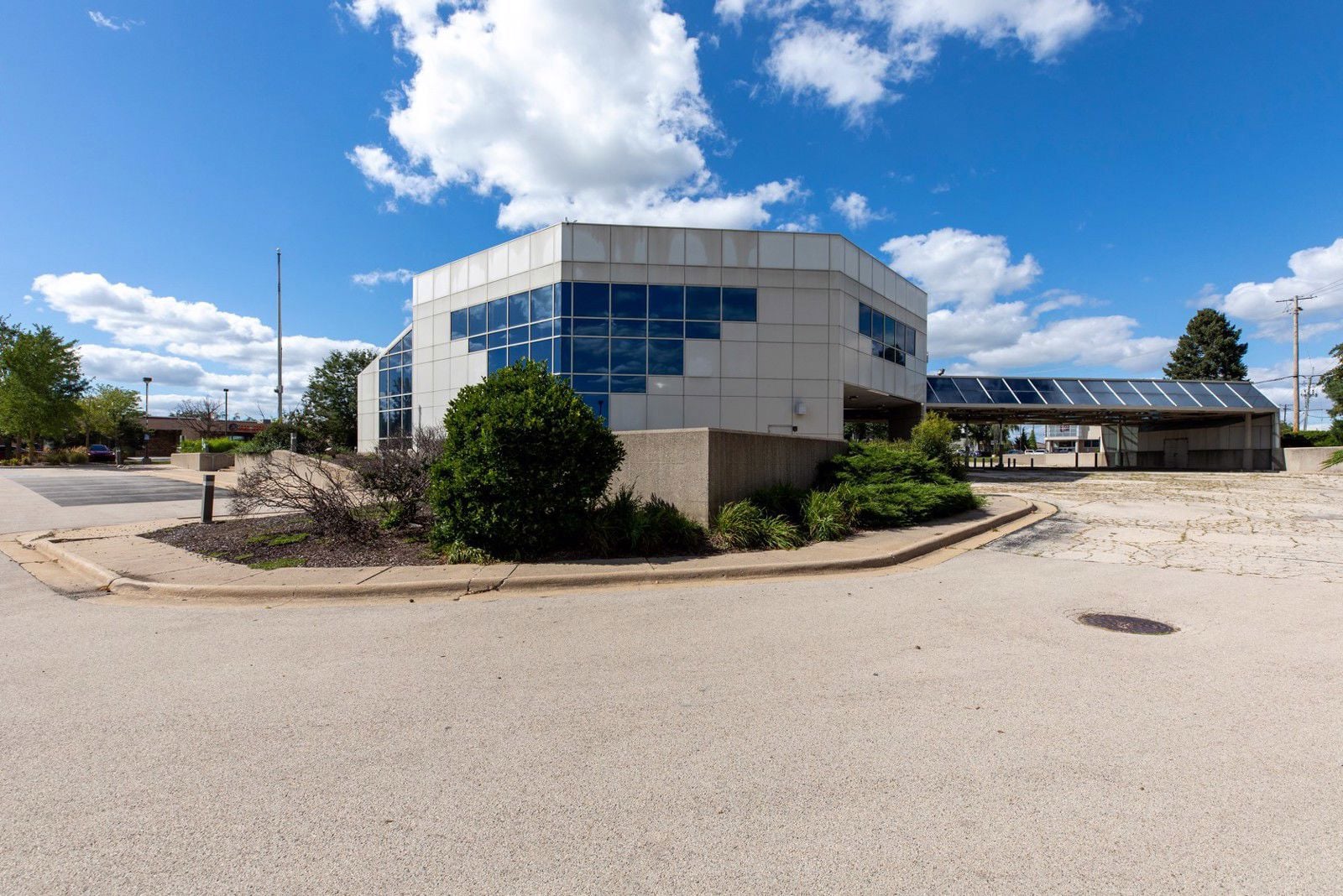 Building Image - JPMC Rockford