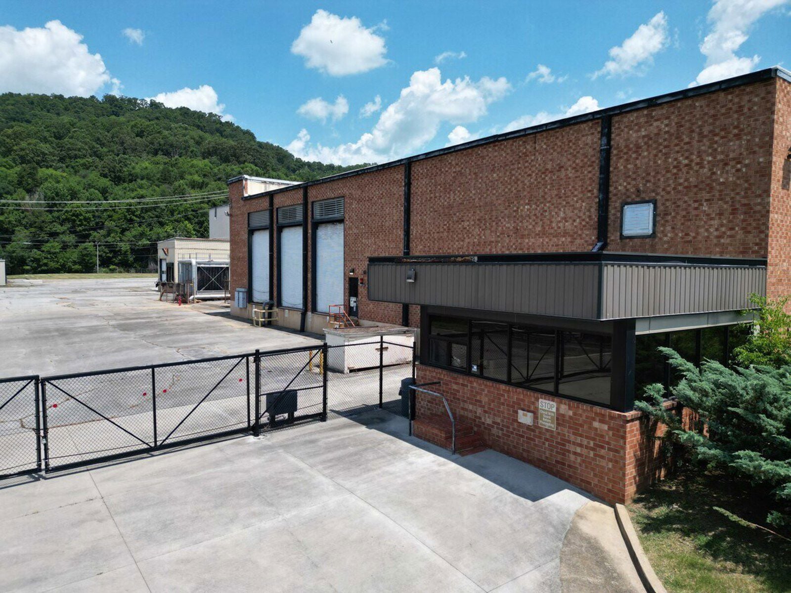 7500 U.S. 11W - Image 9