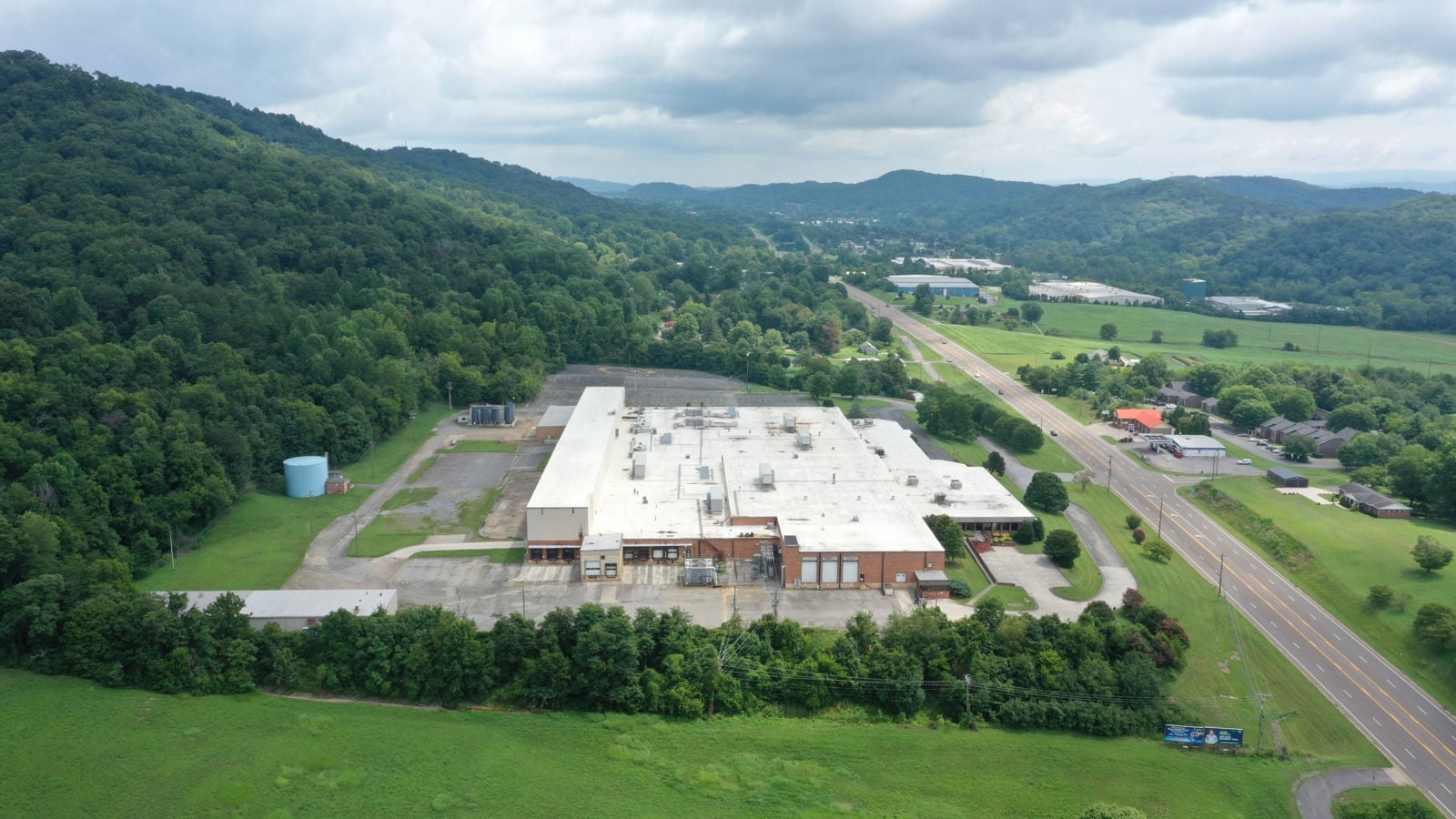 7500 U.S. 11W - Image 5