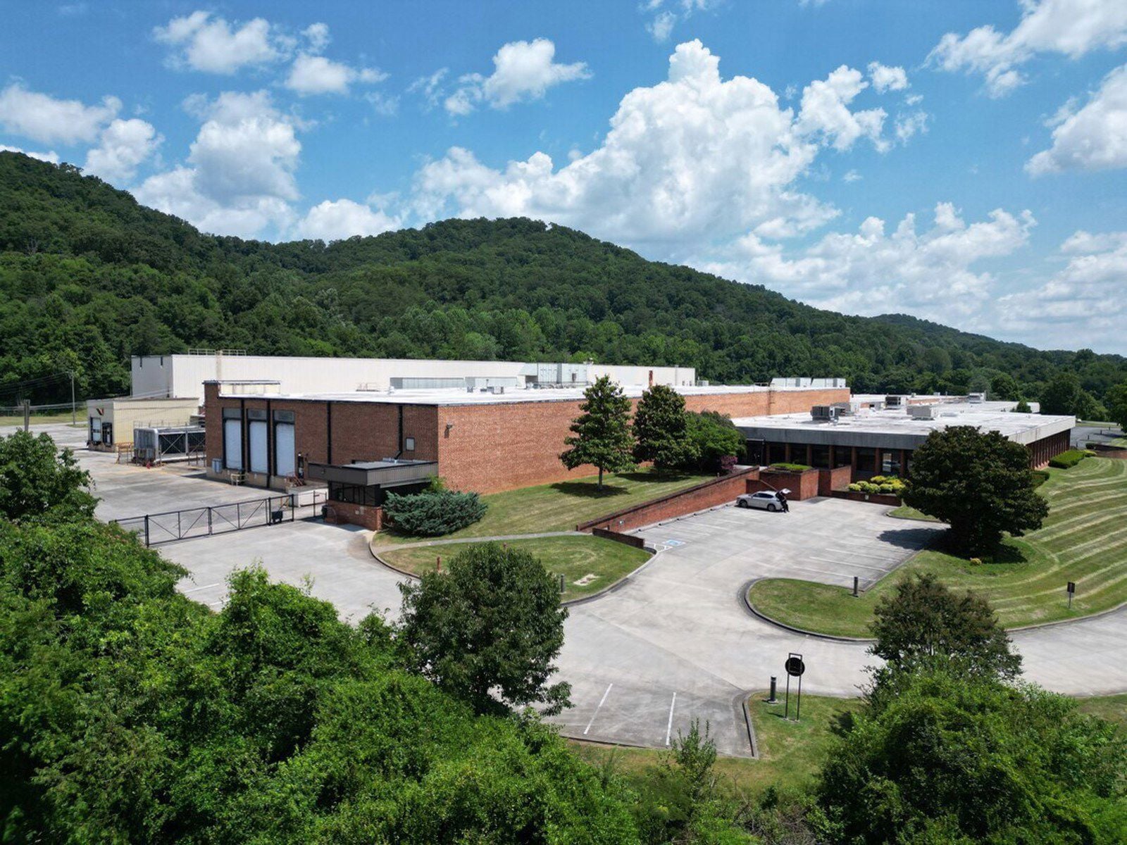 7500 U.S. 11W - Image 8