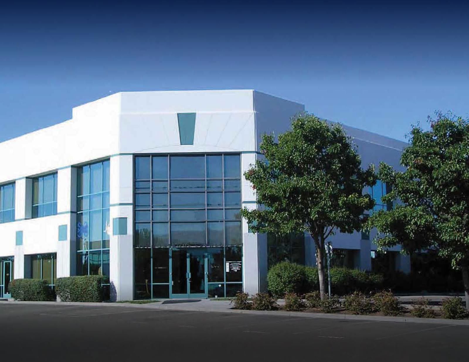 1057Montague Expy_Front Entrance