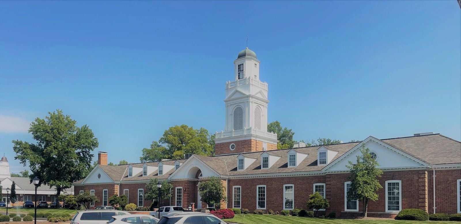 9900; building front12, cropped, filter