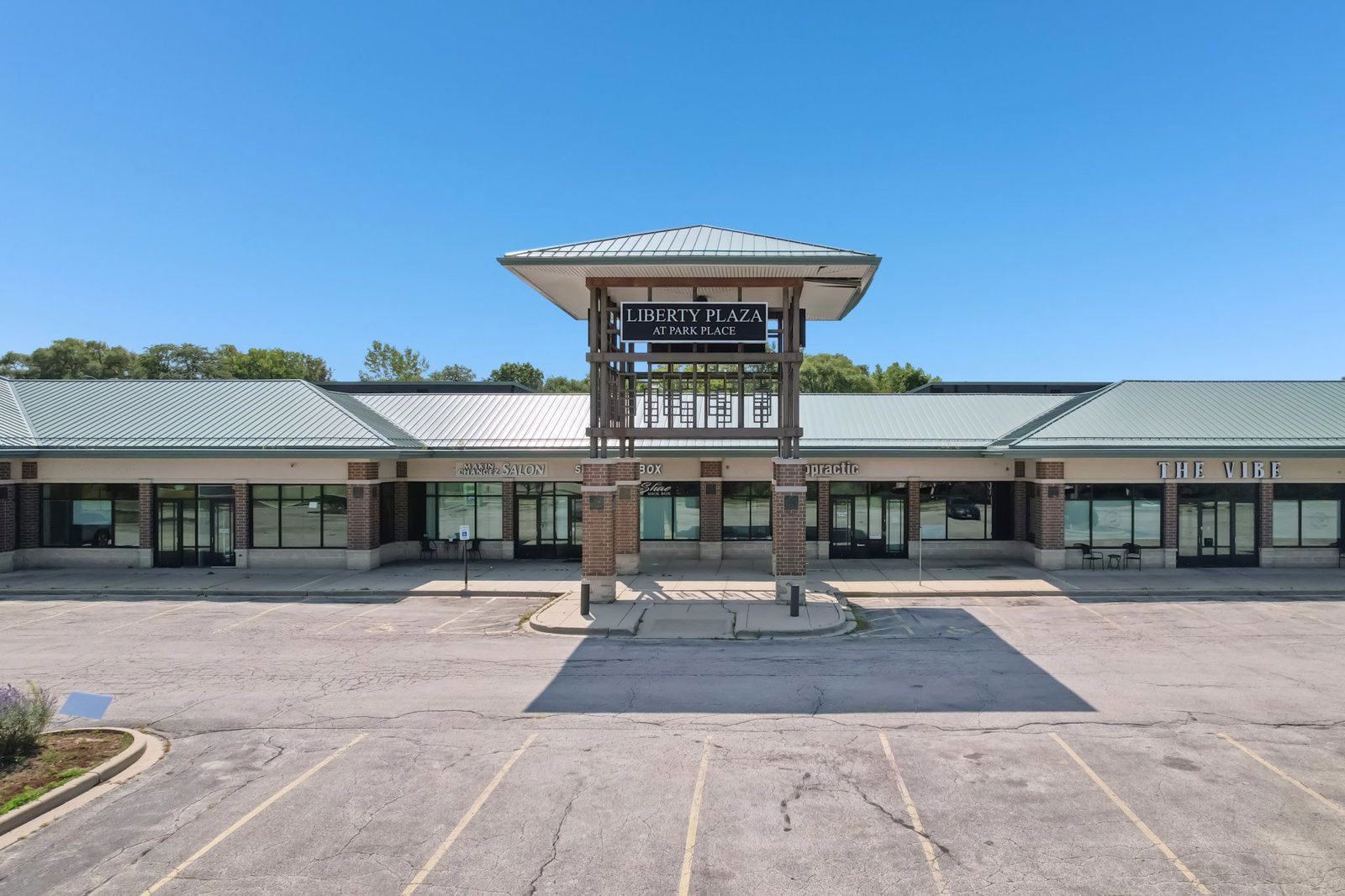 8-web-or-mls-W Park Pl-S0909-008