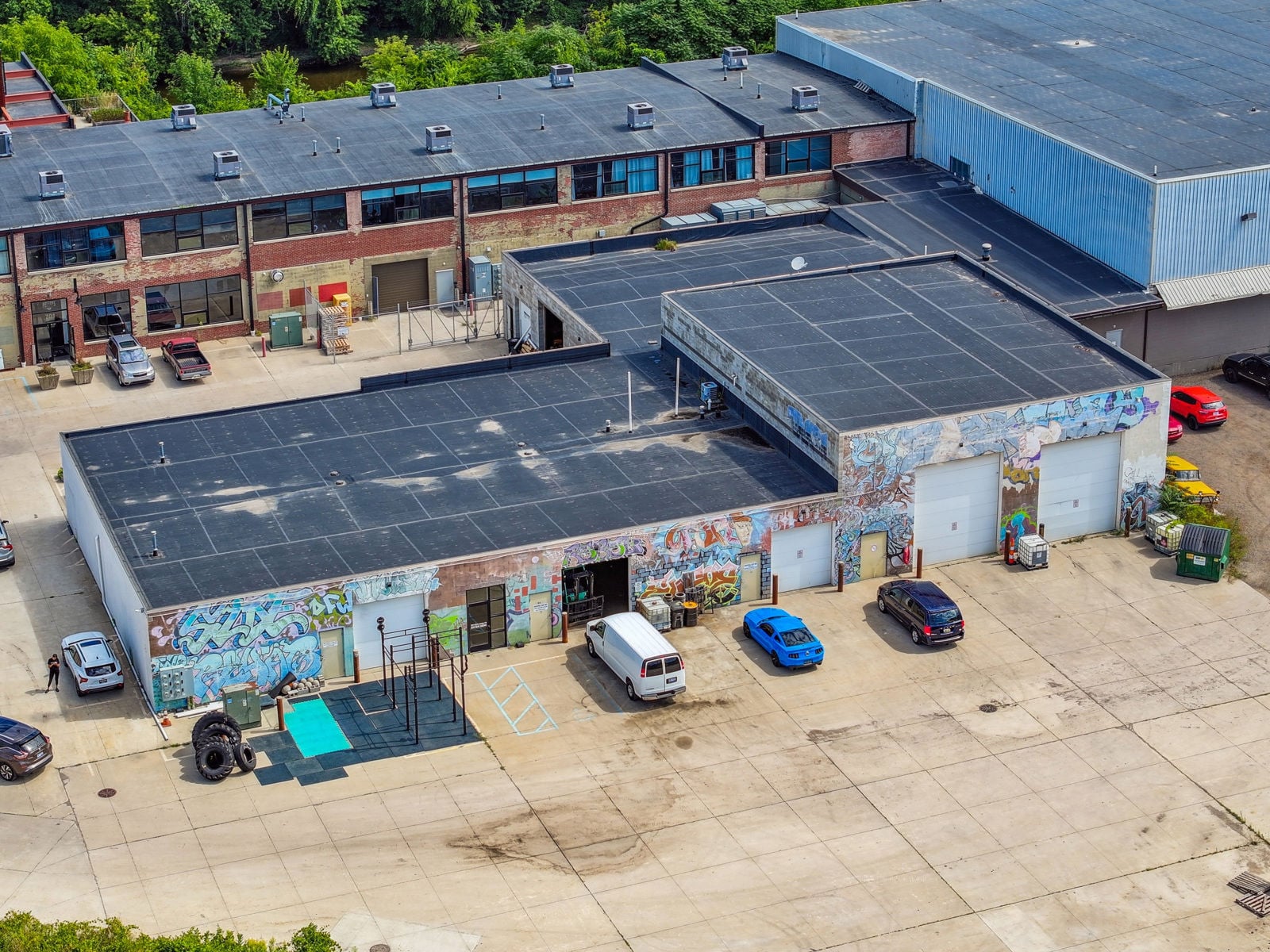 701 East South Street - Image 8