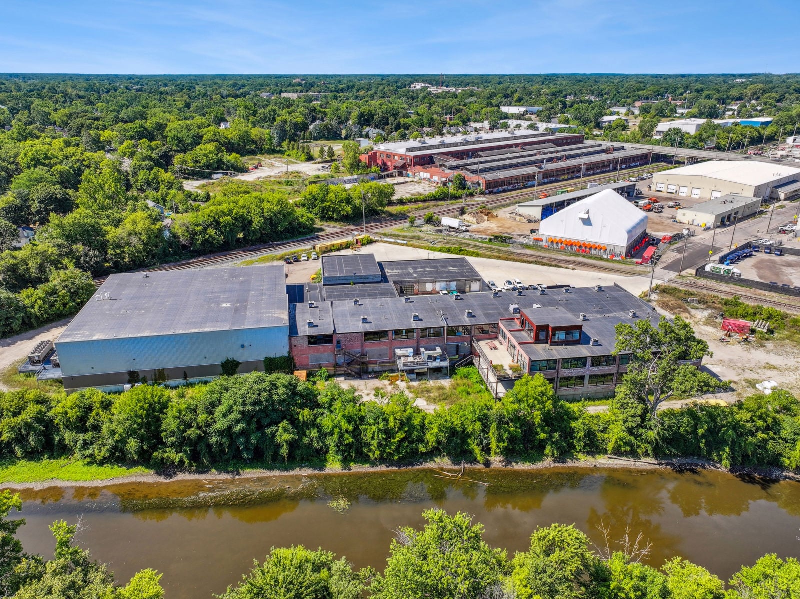 701 East South Street - Image 5